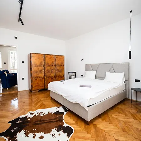 Design 150m2 Three-bedroom - Titova Street Appartement *